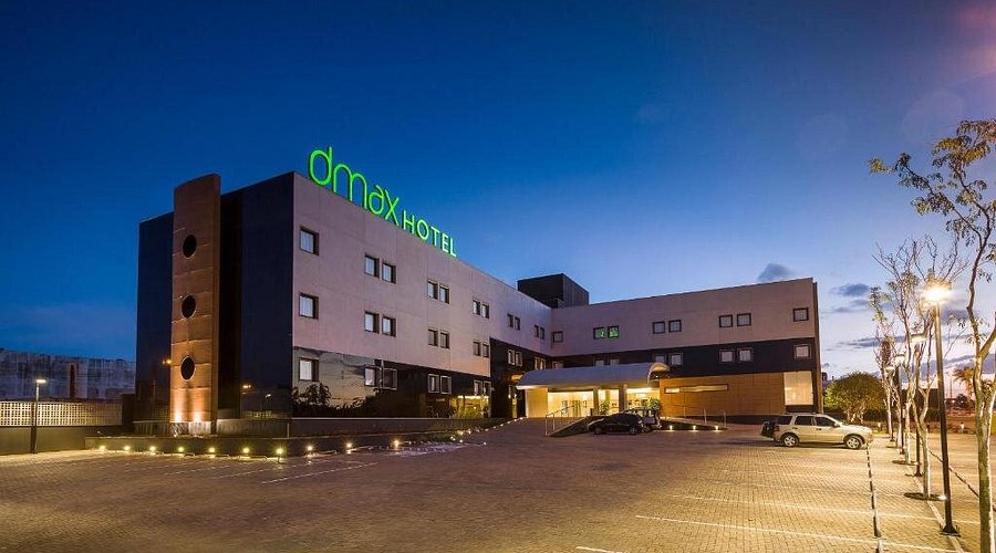 DMAX Hotel